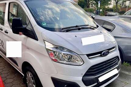 Ford Transit Custom 208.605 km 13.499 &euro; Hamburg 22041