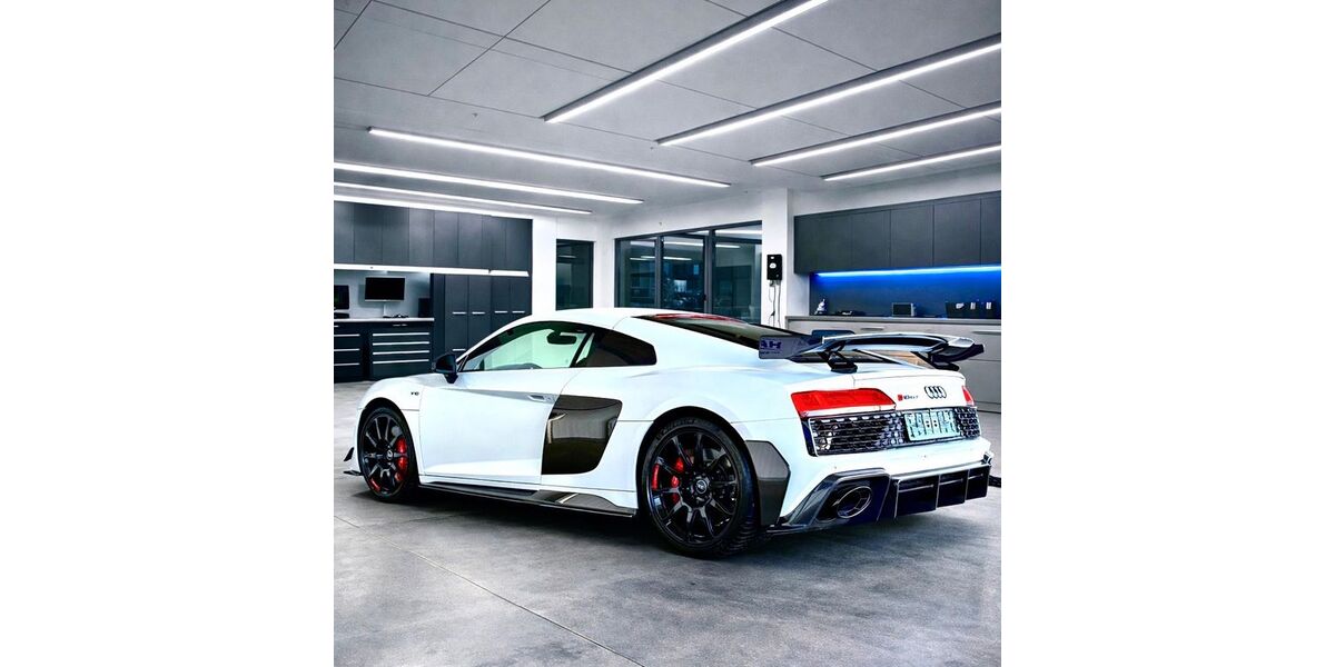 Audi R8 1.800 km 249.900 &euro; Hamburg 22047