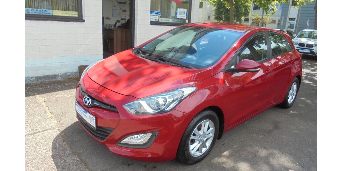 Hyundai i30 75.000 km 7.950 &euro; Dillingen/Saar 66763