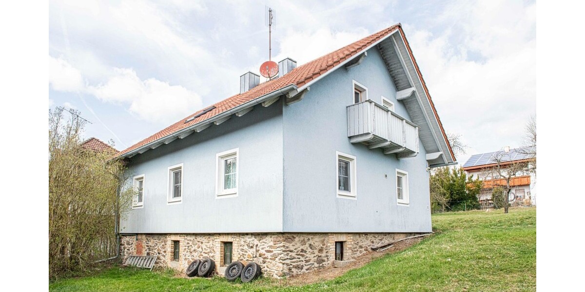 Einfamilienhaus mit großem Grundstück in ruhiger Lage - Einfamilienhaus Tiefenbach | Angebot:24788003