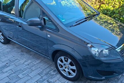 Opel Zafira 224.000 km 3.200 &euro; Ehingen 89584