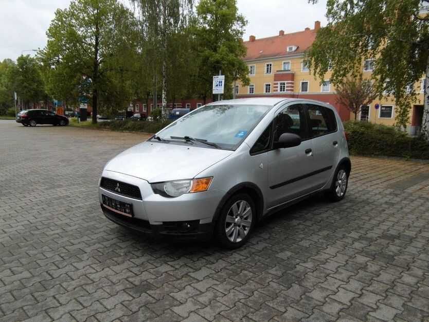 Mitsubishi Colt 186.571 km 2.999 € Dresden 01237