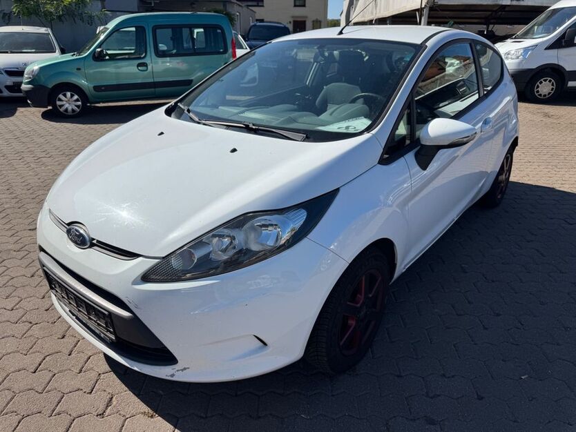 Ford Fiesta 159.641 km 2.350 € Saarlouis 66740
