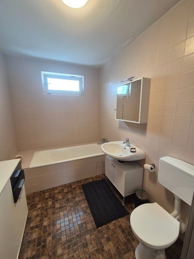 Sweet Home – Charmantes Reihenendhaus mit Garage & Stellplatz in beliebter Wohnlage von Morlautern 5.5 zimmer