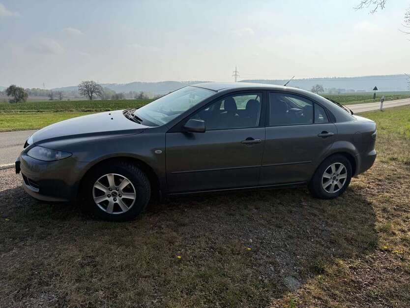 Mazda 6 183.000 km 3.250 € Twistetal 34477