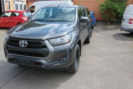 Toyota Hilux 95.600 km 30.490 &euro; Kiel 24116