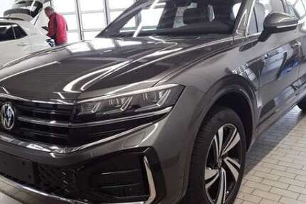VW Touareg 32.366 km 62.430 &euro; Karlstadt 97753