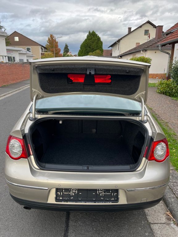 VW Passat 184.413 km 3.699 € Steinau 36396