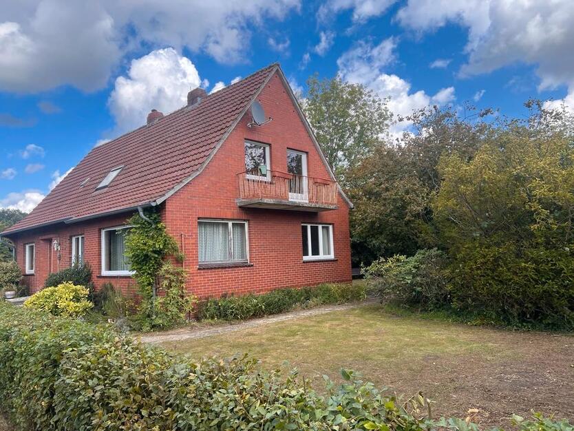 Einfamilienhaus mit Ausbaupotenzial in optimaler Lage