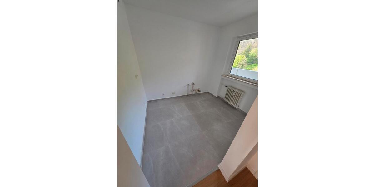 Etagenwohnung Gernsbach - 3 Zimmer, 80 m&sup2;, 1.000&euro; | Angebot:26398194