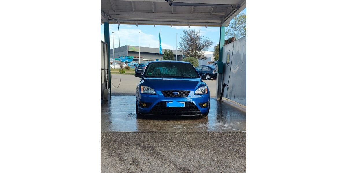 Ford Focus 129.000 km 17.500 &euro; Balingen 72336