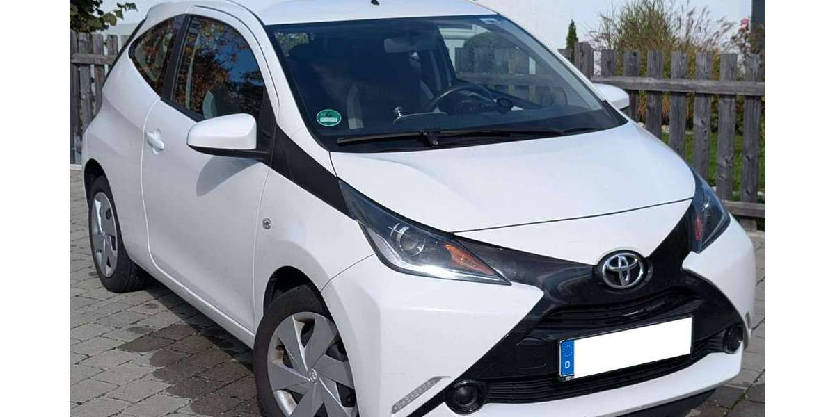 Toyota Aygo 113.000 km 5.900 &euro; Reutlingen 72770