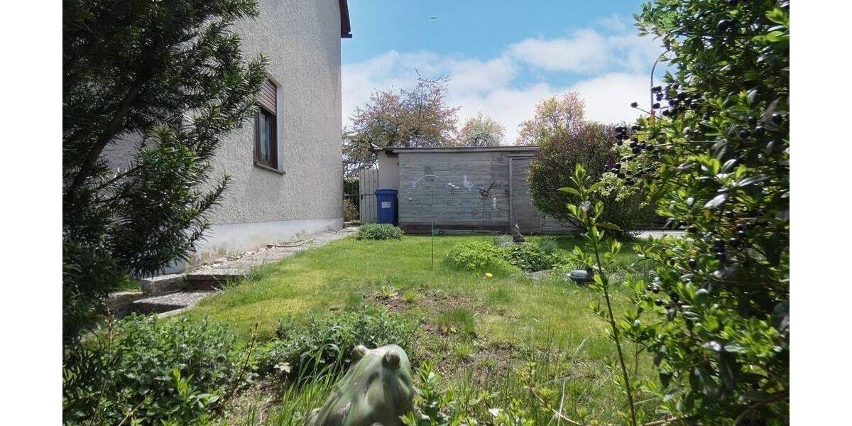 Reihenendhaus Weiden Rehbühl - 5 Zimmer, 100 m&sup2;, 229.000&euro; | Angebot:26733273