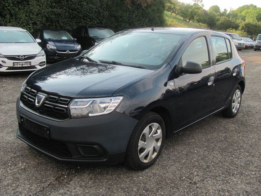 Dacia Sandero 140.000 km 2.590 € Kirchheim unter Teck 73230