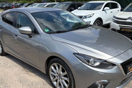 Mazda 3 134.206 km 9.490 &euro; Berlin 13127