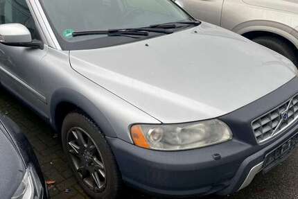 Volvo XC70 280.000 km 6.890 &euro; Lübeck 23554