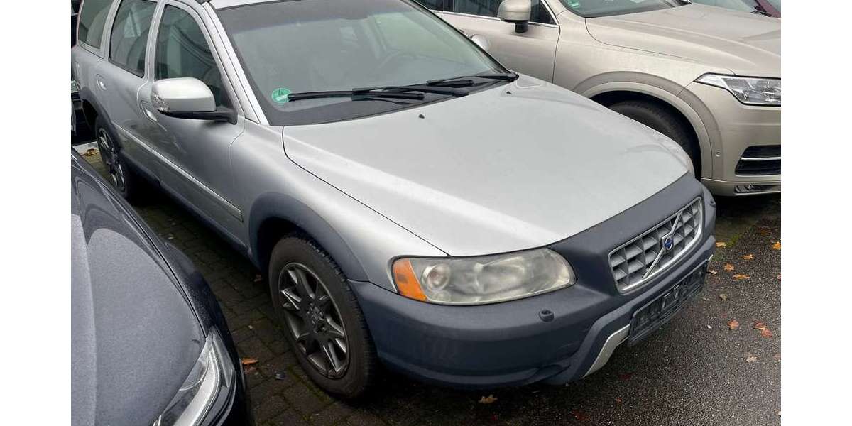 Volvo XC70 280.000 km 6.890 &euro; Lübeck 23554
