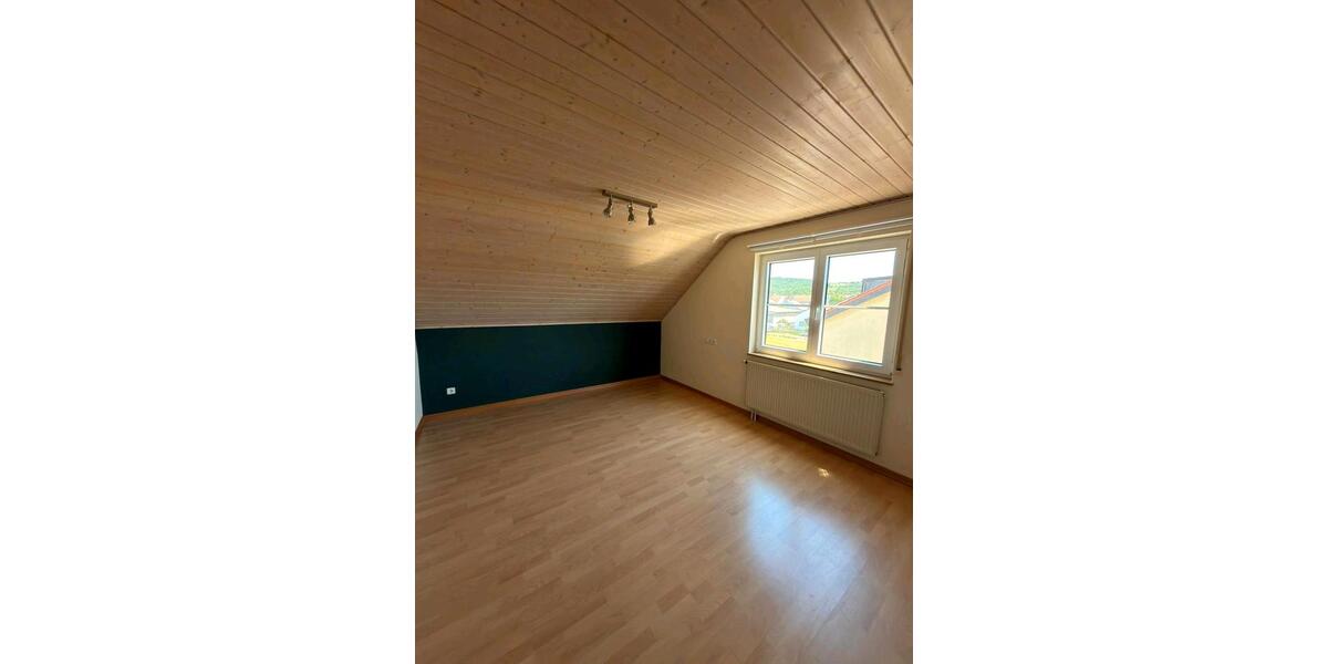 Maisonettenwohnung Salach - 4.5 Zimmer, 116 m&sup2;, 335.000&euro; | Angebot:26960673