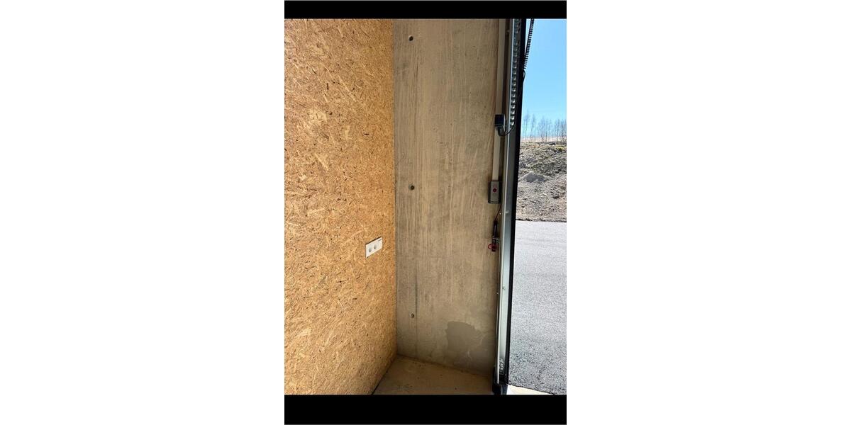 Martin Storage Park - Gewerbehallen zimmer