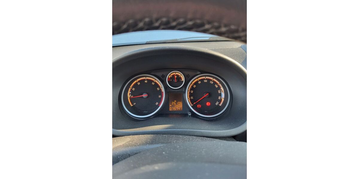 Opel Corsa 75.000 km 4.300 &euro; Emmelshausen 56281