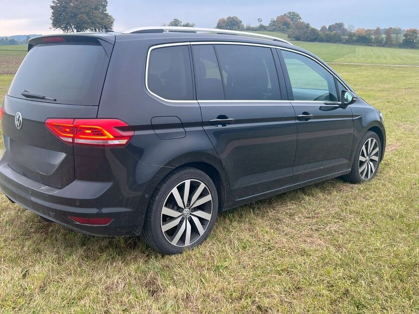 VW Touran 181.000 km 16.000 € Hohenstein 72531