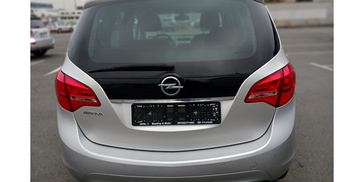 Opel Meriva 83.000 km 6.999 &euro; Oestrich-Winkel 65375