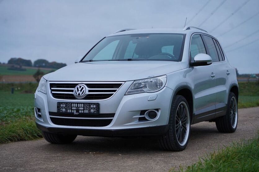 VW Tiguan 198.800 km 6.990 € Aalen 73432