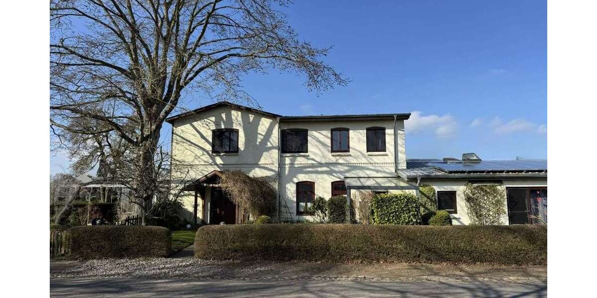 Einfamilienhaus Niesgrau - 11 Zimmer, 338 m&sup2;, 695.000&euro; | Angebot:26274707