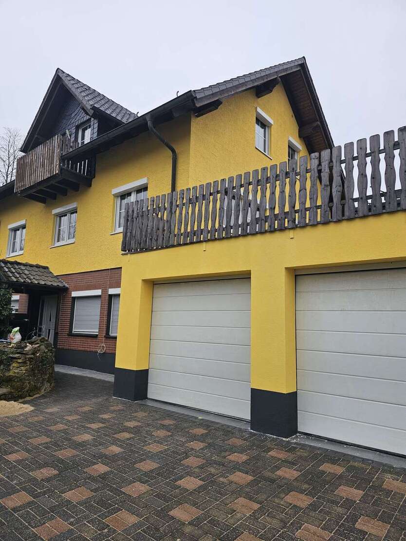 Haus zum Mieten in Frankenau 1.800 € 200 m² 8 zimmer