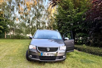VW Touran 343.200 km 3.750 &euro; Weilerswist 53919
