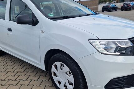 Dacia Logan 119.443 km 3.990 € Linden / Hessen 35440