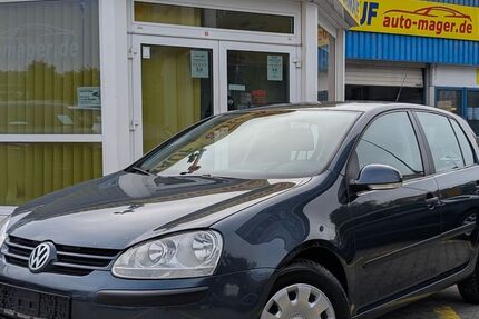 VW Golf 172.871 km 3.850 € Würzburg 97078
