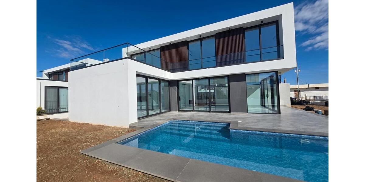 Villa Amberg - 4 Zimmer, 180 m&sup2;, 400.000&euro; | Angebot:26044940