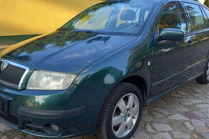 Skoda Fabia 145.000 km 2.555 &euro; Genthin/OT Parchen 39307