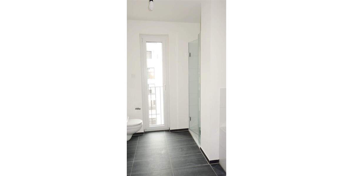 Etagenwohnung Mönchengladbach Stadtmitte - 4 Zimmer, 129 m&sup2;, 1.613&euro; | Angebot:24623557