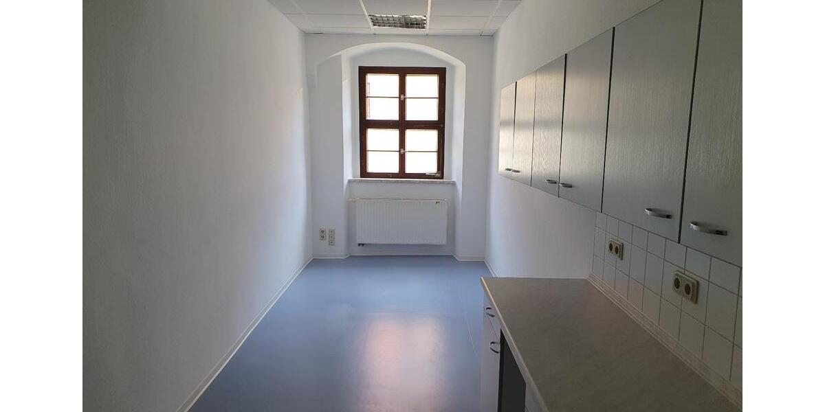 Gewerbeobjekt Freiberg - 1.350&euro; | Angebot:26135185