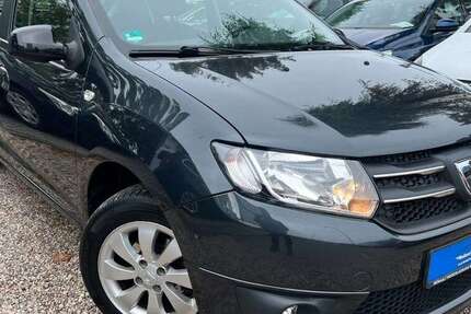 Dacia Sandero 48.925 km 7.490 € Berlin 13089