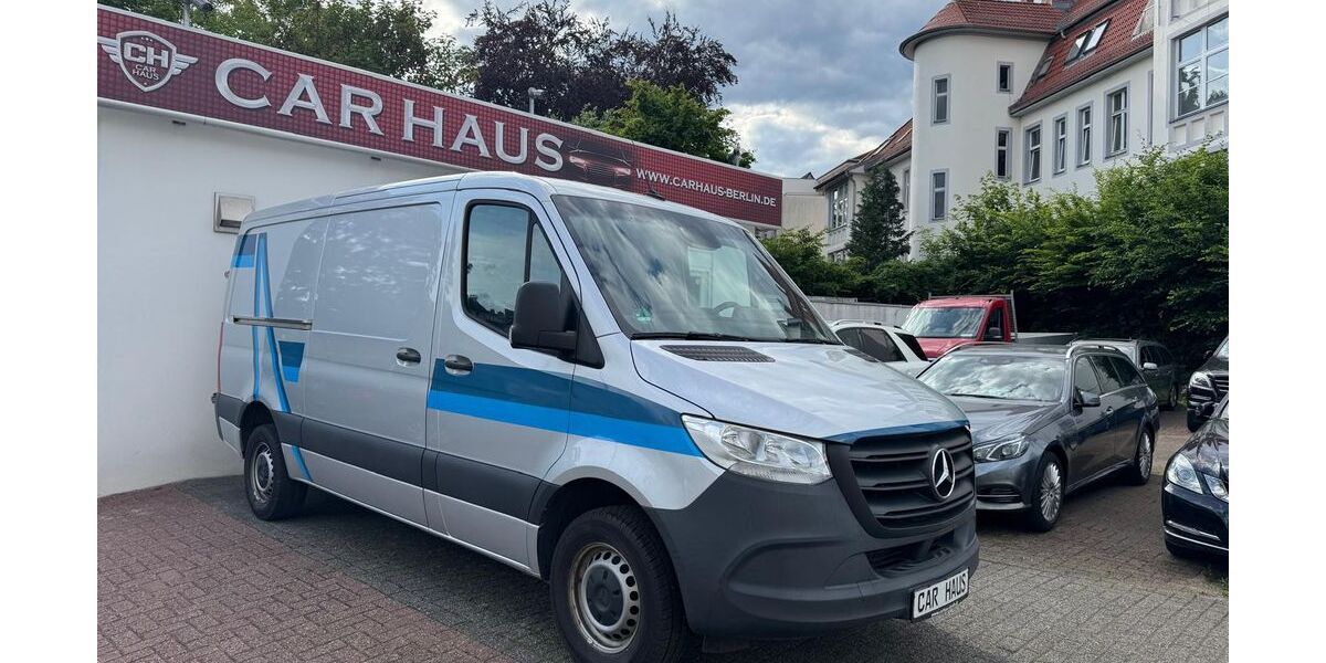 Mercedes-Benz Sprinter 193.000 km 16.980 &euro; Berlin 12205
