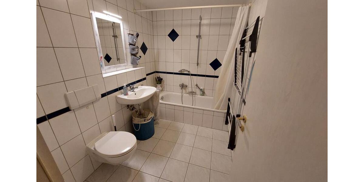 Erdgeschoßwohnung Bad Dürrheim - 2.5 Zimmer, 71 m&sup2;, 150.000&euro; | Angebot:27092105