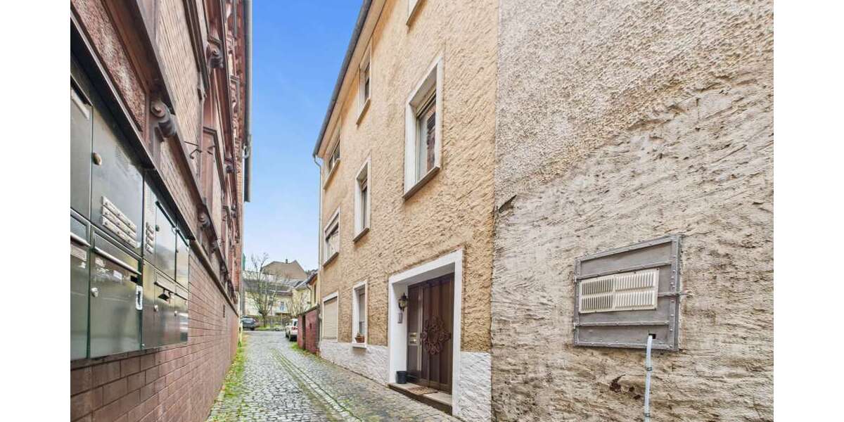 Einfamilienhaus Rüdesheim am Rhein / Assmannshausen Assmannshausen - 6 Zimmer, 154 m&sup2;, 210.000&euro; | Angebot:24726278