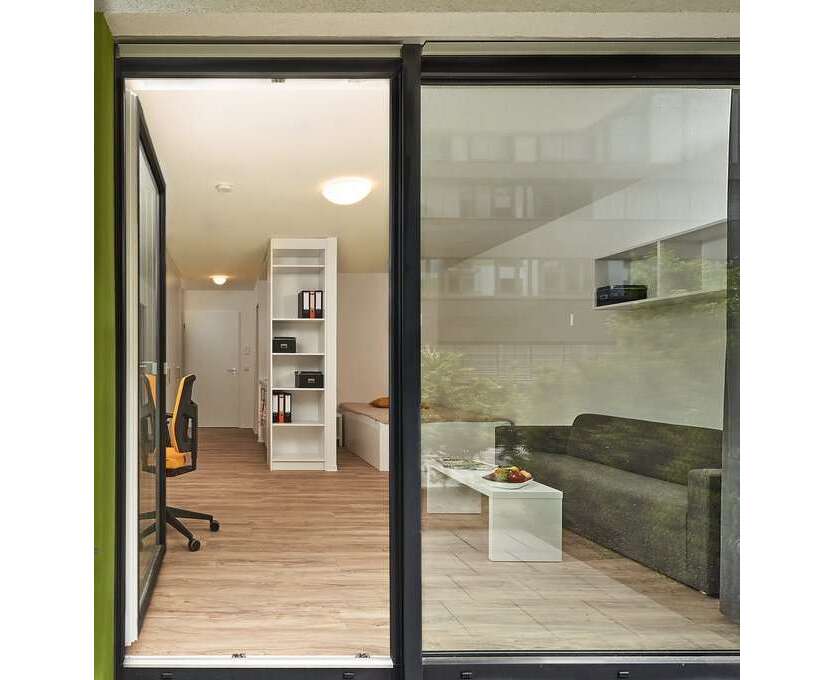 Wohnung zum Mieten in Frankfurt am Main 839 € 34.23 m²