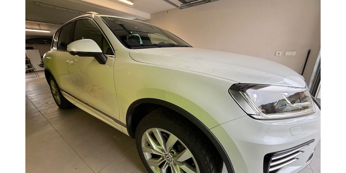 VW Touareg 158.000 km 22.998 &euro; Ansbach 91522