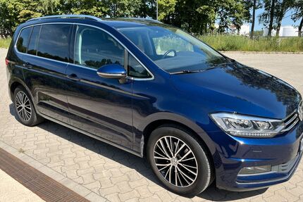 VW Touran 110.500 km 18.800 &euro; Braunschweig 38110