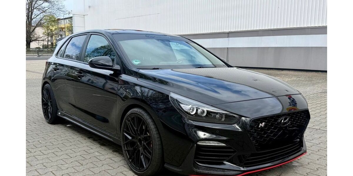 Hyundai i30 117.000 km 15.980 &euro; Frankfurt am Main 60486