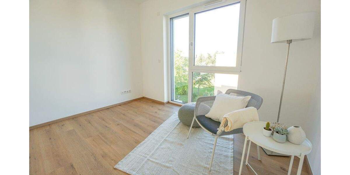Etagenwohnung Oberasbach Kreutles - 4 Zimmer, 111 m&sup2;, 1.575&euro; | Angebot:25051163