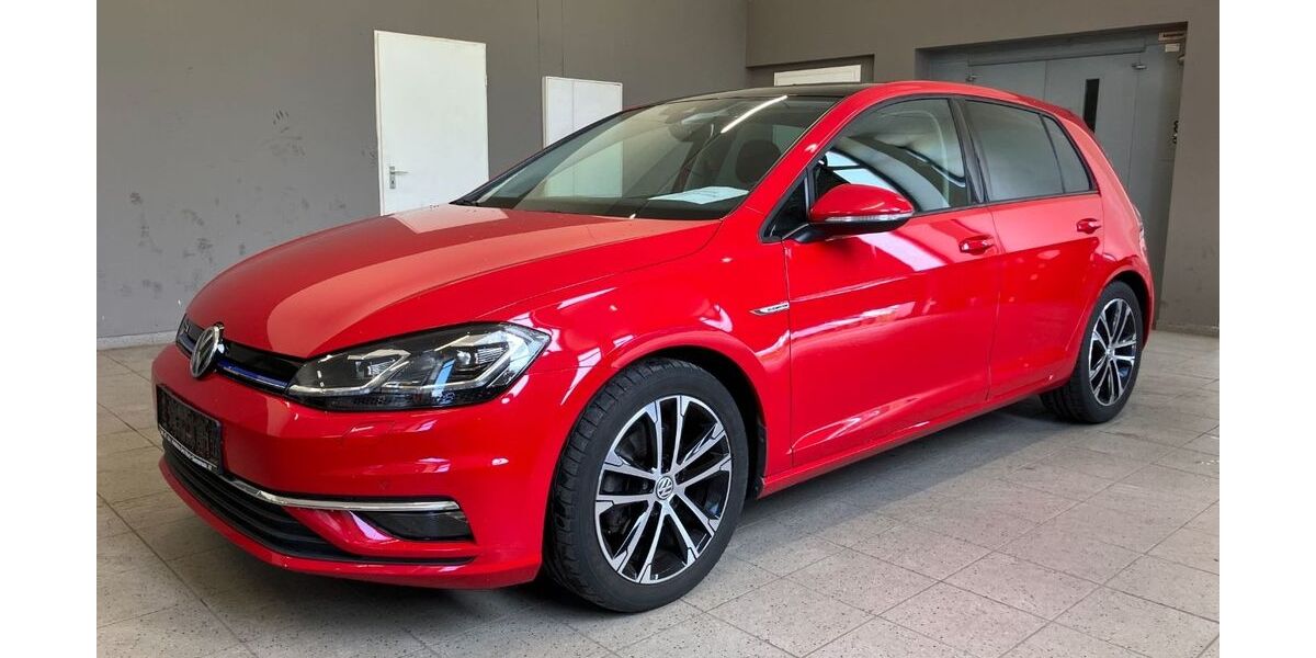 VW Golf 70.949 km 18.888 &euro; Gera 07546