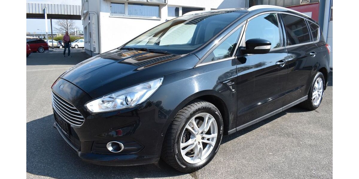 Ford S-Max 136.000 km 12.950 &euro; Neustadt bei Coburg 96465