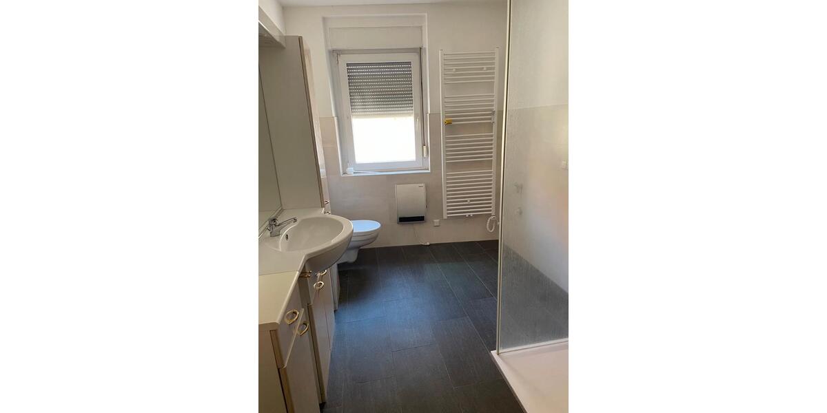 Reihenhaus Bernstadt auf dem Eigen - 7 Zimmer, 154 m&sup2;, 60.000&euro; | Angebot:26548768
