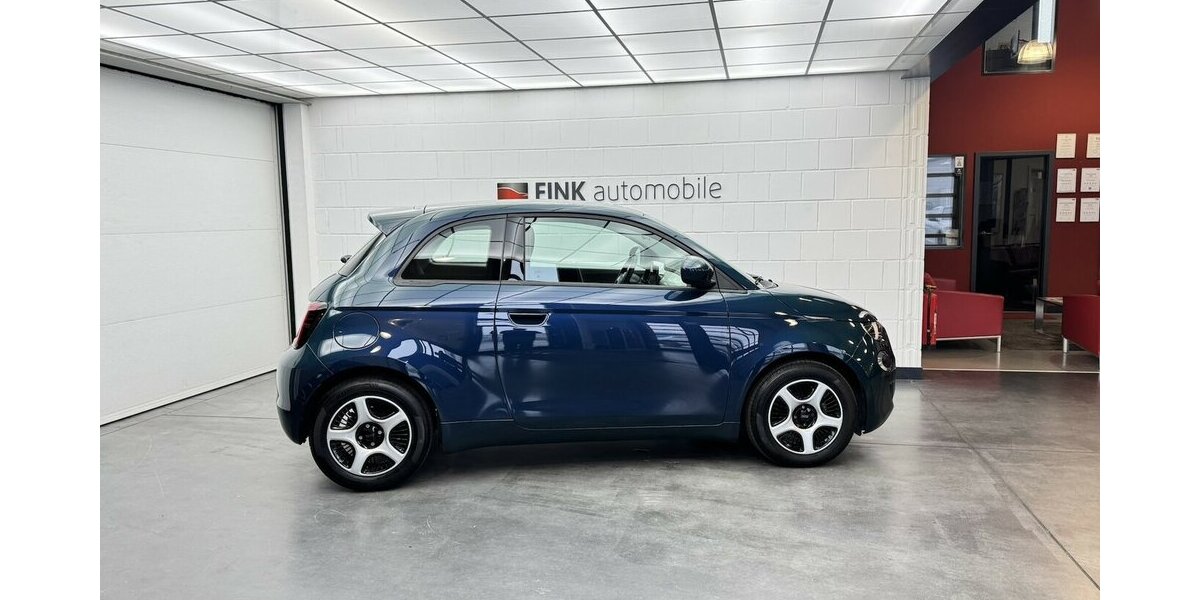 Fiat 500e Action CarPlay Android Automatik 1.Hand 23.004 km 13.120 &euro; Lich 35423