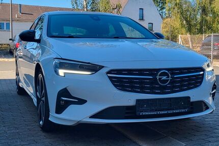 Opel Insignia 148.000 km 12.490 &euro; Oberasbach 90522